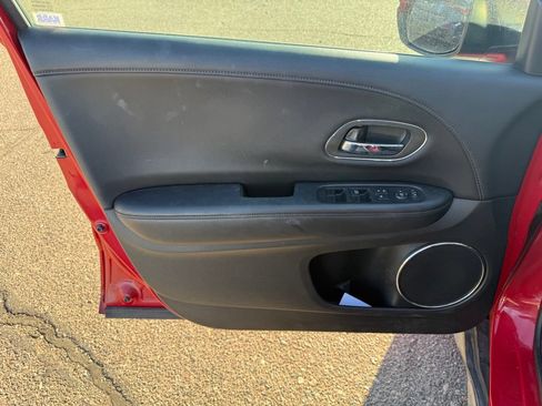 Used 2016 Honda HR-V EX-L image 15