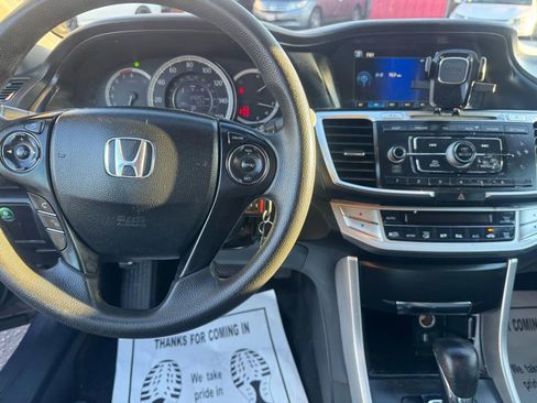 Used 2015 Honda Accord LX image 24