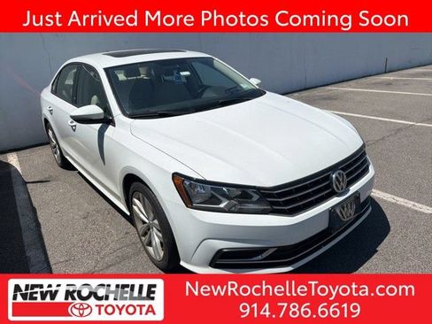 Used 2019 Volkswagen Passat 2.0T Wolfsburg w/ Wheels & Sunroof Package FWD image 1