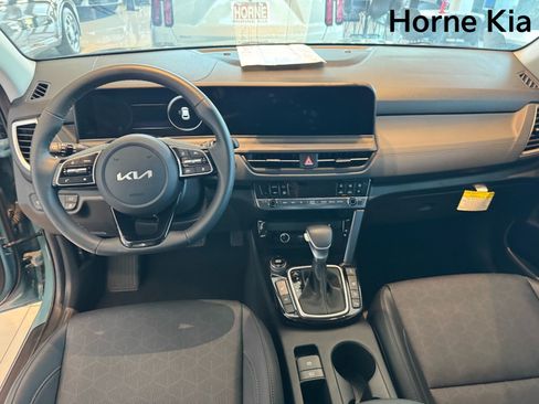 New 2026 Kia Seltos SX AWD/4WD image 13