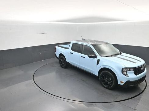 New 2026 Ford Maverick XLT w/ Equipment Group 301A AWD/4WD image 24