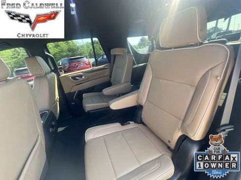 Used 2024 Chevrolet Tahoe Premier AWD/4WD image 30