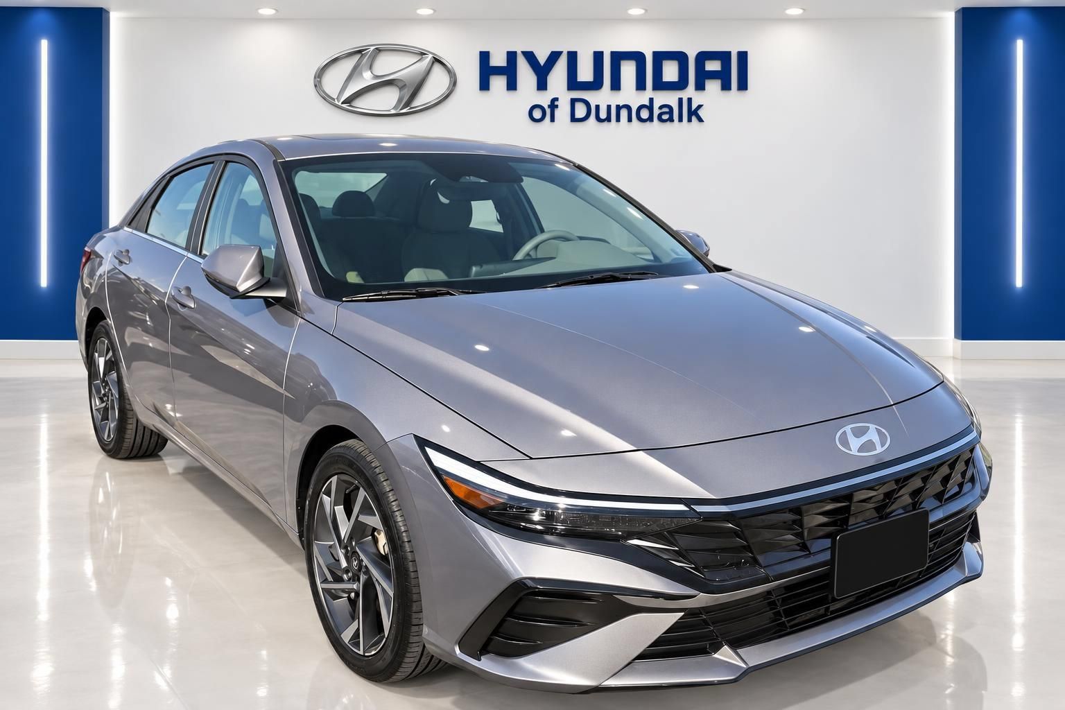 Used 2024 Hyundai Elantra SEL w/ Convenience Package FWD image 3