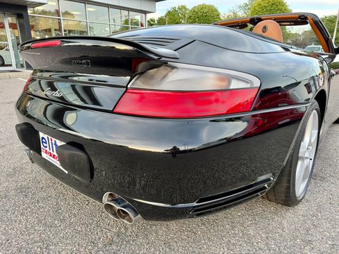 Used 2004 Porsche 911 Turbo AWD/4WD image 14