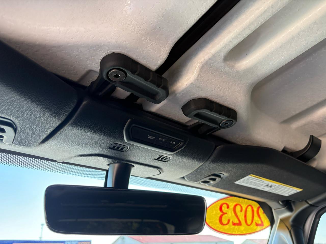 Used 2023 Jeep Wrangler Unlimited Sahara w/ Cold Weather Group AWD/4WD image 30