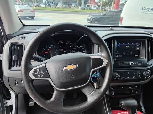 Used 2021 Chevrolet Colorado W/T w/ WT Convenience Package RWD image 13
