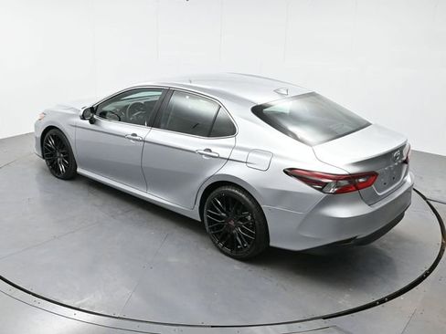 Used 2022 Toyota Camry LE image 33