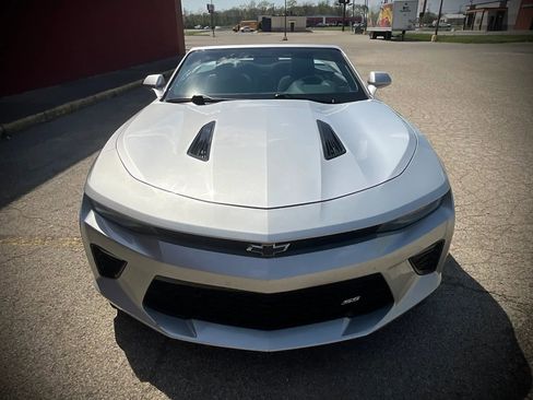 Used 2018 Chevrolet Camaro SS RWD image 8