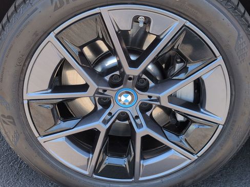 Certified 2024 BMW i4 eDrive35 w/ Convenience Package RWD image 13
