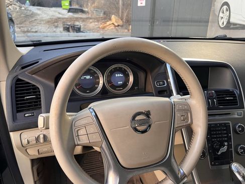 Used 2013 Volvo XC60 T6 image 11