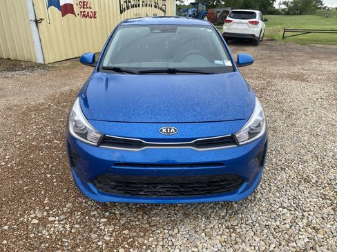 Used 2021 Kia Rio S w/ Technology Package FWD image 2