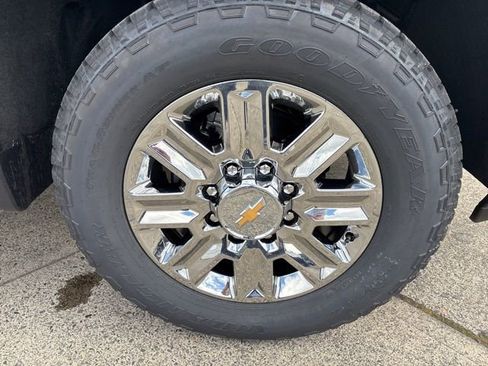 New 2026 Chevrolet Silverado 3500 High Country w/ High Country Premium Package AWD/4WD image 45