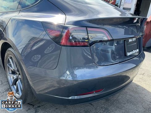 Used 2023 Tesla Model 3 Standard Range image 88