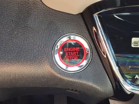 Used 2021 Honda HR-V EX image 12