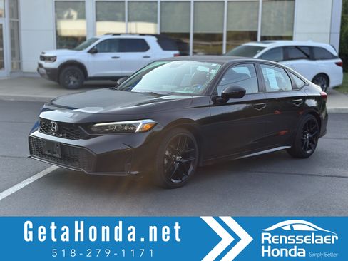 Used 2025 Honda Civic Sport image 1