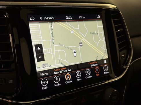 Used 2019 Jeep Grand Cherokee Limited w/ Trailer Tow Group IV AWD/4WD image 19