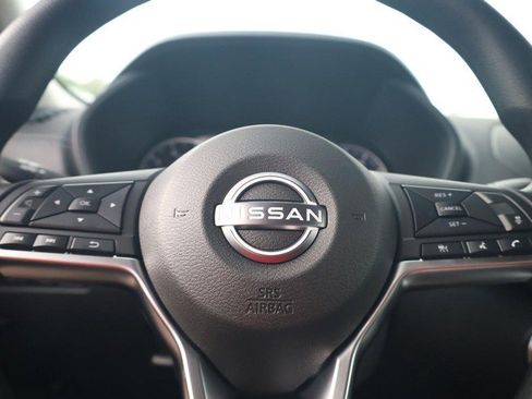 New 2025 Nissan Sentra SV image 9