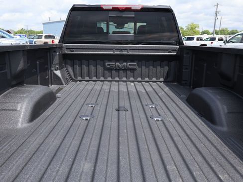 New 2026 GMC Sierra 3500 Denali Ultimate AWD/4WD image 6