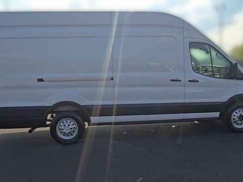 Certified 2025 Ford Transit 250 148 High Roof Extended AWD w/ Load Area Protection Package image 2