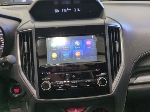 Certified 2022 Subaru Forester Premium image 8