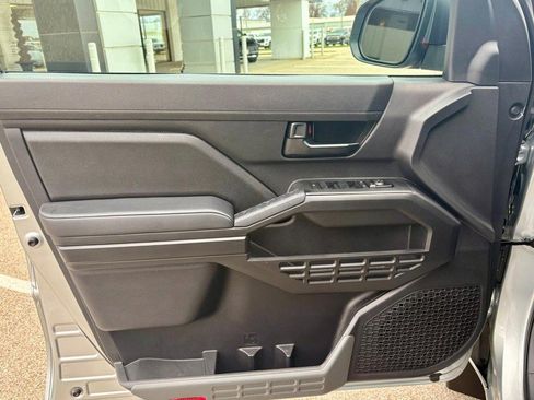 Used 2024 Toyota Tacoma SR image 15