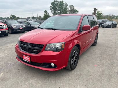 Used 2014 Dodge Grand Caravan SXT w/ Blacktop Package