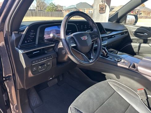 Used 2022 Cadillac Escalade Sport w/ Touring Package image 14