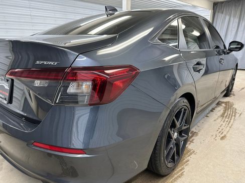 Used 2025 Honda Civic Sport image 22