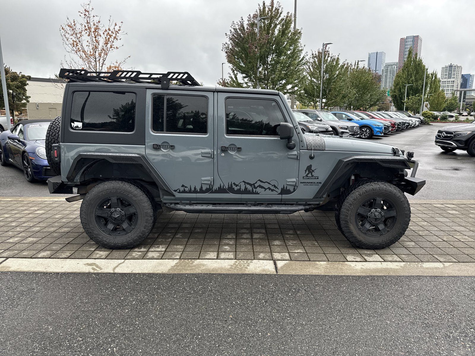 Used 2014 Jeep Wrangler Unlimited Sport w/ Quick Order Package 23S AWD/4WD image 4