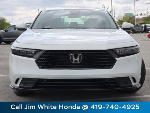 Used 2023 Honda Accord EX-L image 12