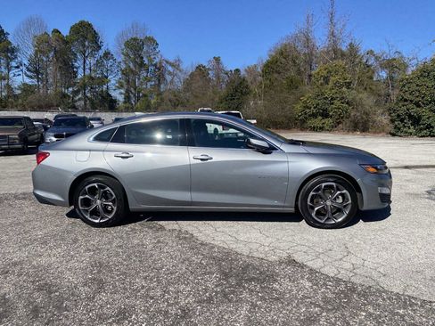 Used 2024 Chevrolet Malibu LT image 4