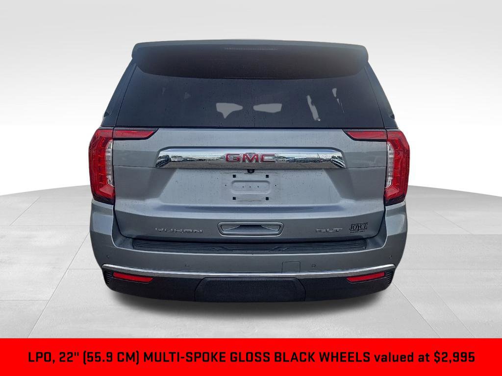Certified 2023 GMC Yukon XL SLT w/ SLT Premium Package AWD/4WD image 4