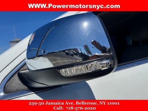 Used 2019 Jeep Grand Cherokee Limited AWD/4WD image 15