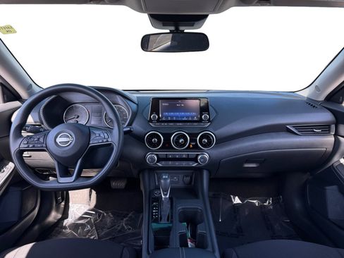 Used 2025 Nissan Sentra S FWD image 10