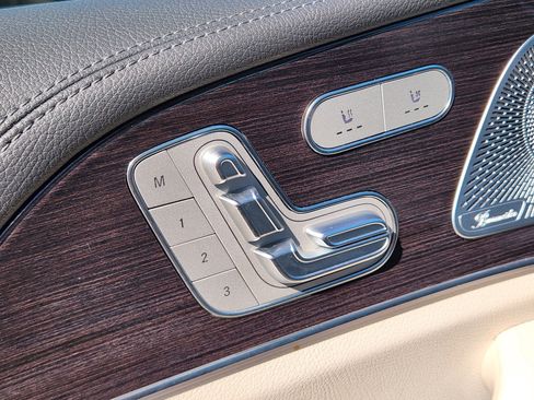 Used 2020 Mercedes-Benz GLE 350 image 27