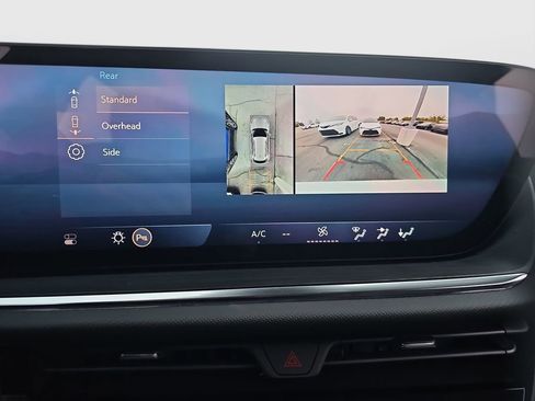 Used 2025 Buick Envision Preferred image 14