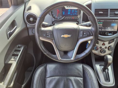 Used 2013 Chevrolet Sonic LTZ image 5