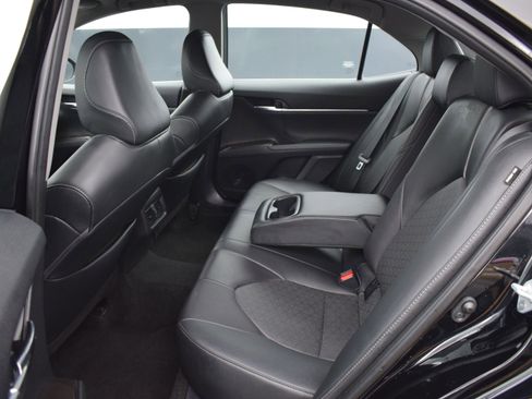 Used 2024 Toyota Camry XSE FWD image 12