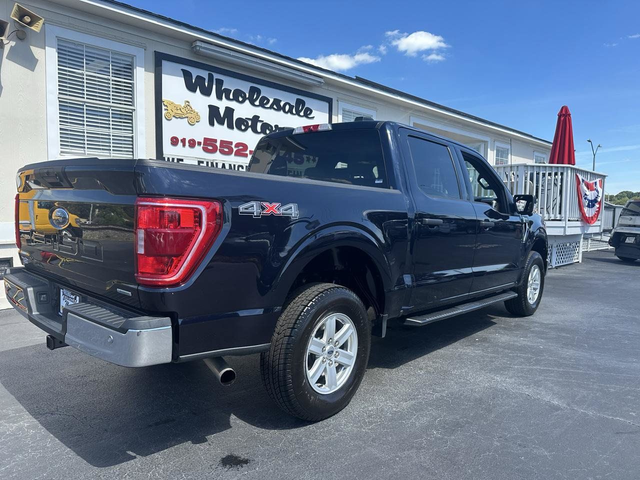Used 2022 Ford F150 XLT w/ Equipment Group 301A Mid AWD/4WD image 6