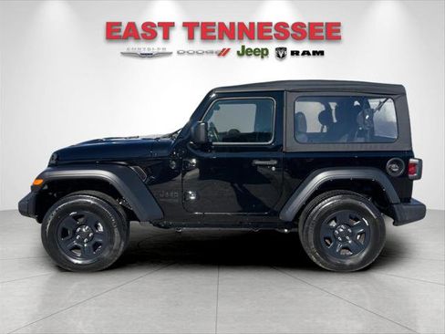 Used 2021 Jeep Wrangler Sport image 6