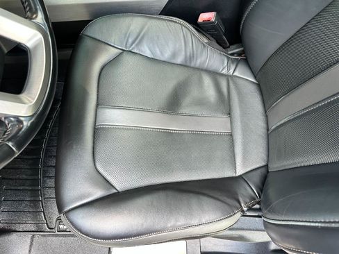 Used 2019 Ford F250 Platinum w/ Platinum Ultimate Package AWD/4WD image 12