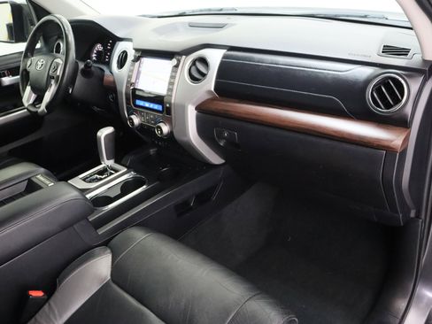 Used 2020 Toyota Tundra Limited RWD image 37
