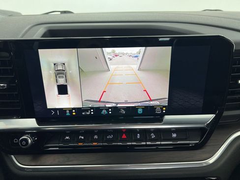 Used 2022 GMC Sierra 1500 SLT w/ SLT Premium Plus Package image 13