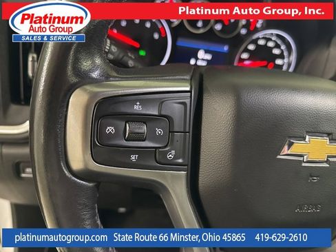 Used 2021 Chevrolet Silverado 2500 LTZ w/ LTZ Convenience Package image 16