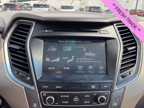 Used 2017 Hyundai Santa Fe Sport image 12