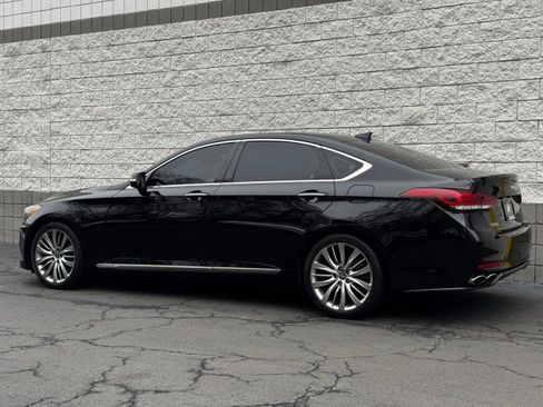 Used 2015 Hyundai Genesis 5.0 image 14