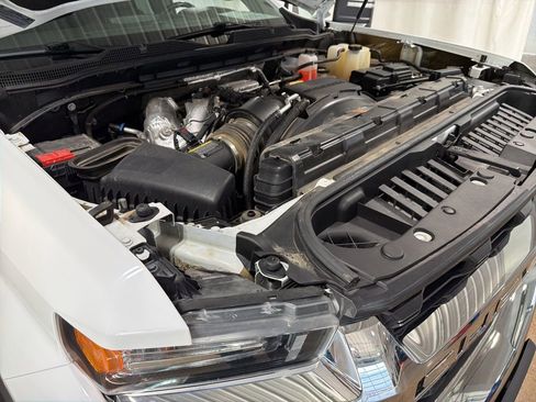Used 2022 Chevrolet Silverado 3500 LT w/ Convenience Package image 41