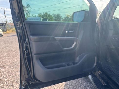 Used 2015 Nissan Titan SV w/ SV Value Truck Package image 31