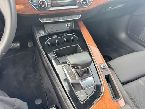 Certified 2022 Audi A4 2.0T Prestige AWD/4WD image 42