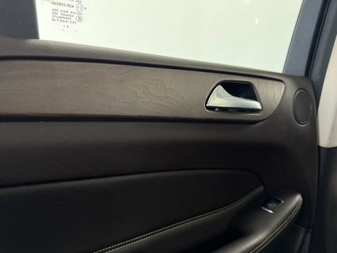 Used 2016 Mercedes-Benz GLE 350 image 34